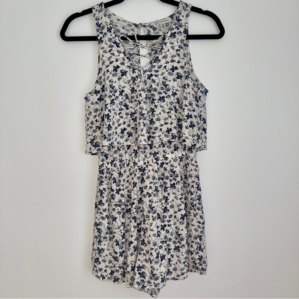 American Eagle Outfitters Blue Floral Sleeveless Romper Women’s‎ XS